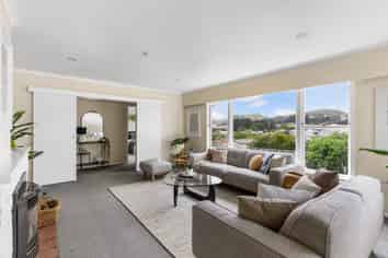 45 Bracken Road, Paparangi