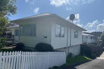 2/12 Claridge Street, Glen Eden