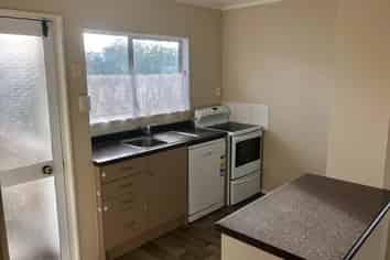 2/12 Claridge Street, Glen Eden