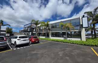 Tidy and Professional Mount Wellington Office