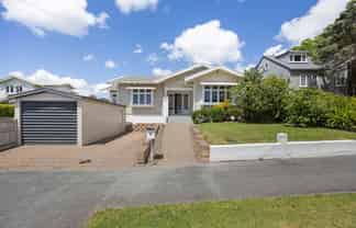 6 Admiral Beatty Avenue, Mount Roskill