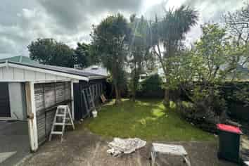 Herne Bay Villa with Parking