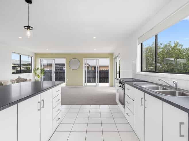 17 Duke Avenue, Pukekohe