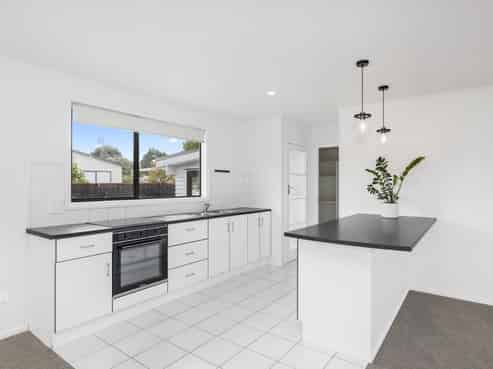 17 Duke Avenue, Pukekohe