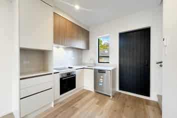 6/35 Crawford Avenue, Mangere Bridge