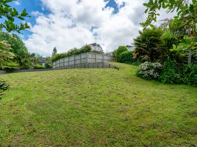 39b Isobel Road, Greenhithe