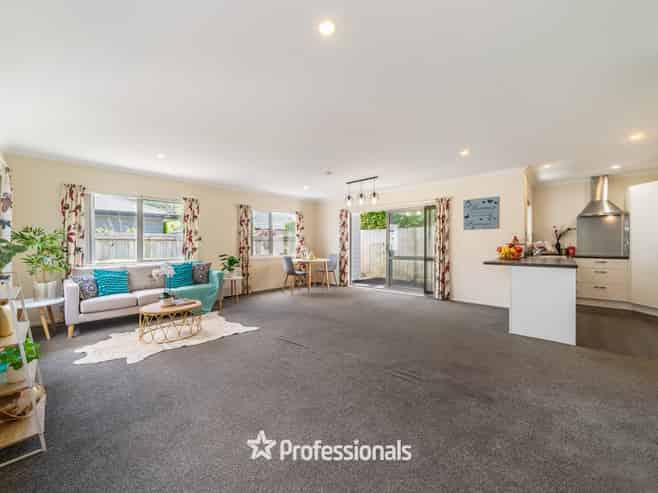 15 Te Toru Street, Taita