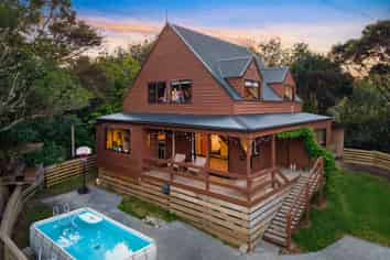 5 Laingholm Drive, Laingholm