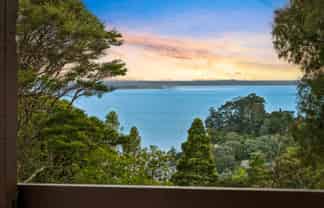 5 Laingholm Drive, Laingholm