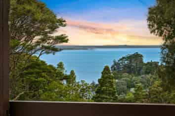 5 Laingholm Drive, Laingholm