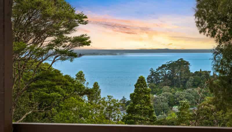 5 Laingholm Drive, Laingholm