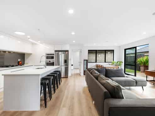 5 Kahika Grove, Huapai