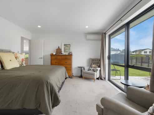 5 Kahika Grove, Huapai