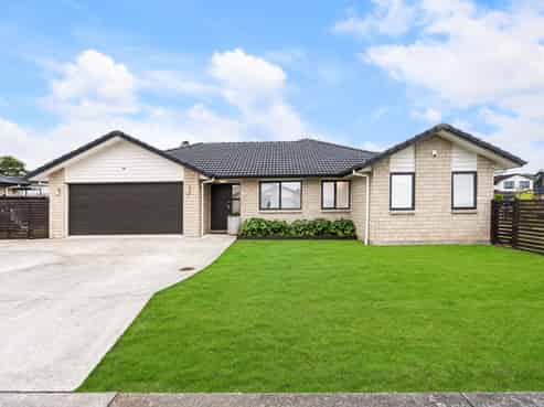5 Kahika Grove, Huapai