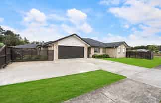 5 Kahika Grove, Huapai