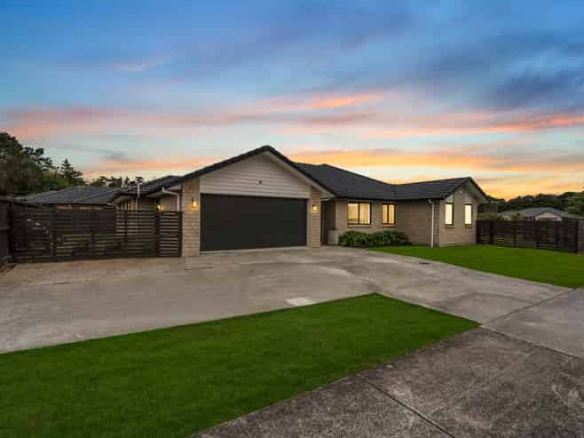 5 Kahika Grove, Huapai
