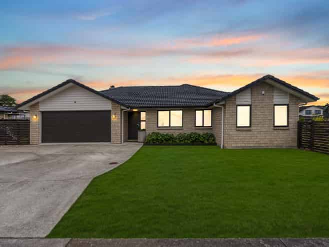 5 Kahika Grove, Huapai