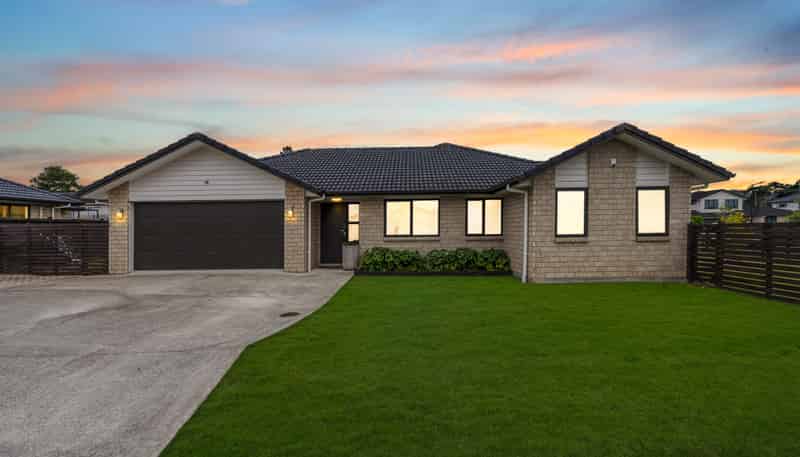5 Kahika Grove, Huapai