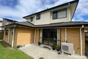 18 Manchester Drive, Flat Bush