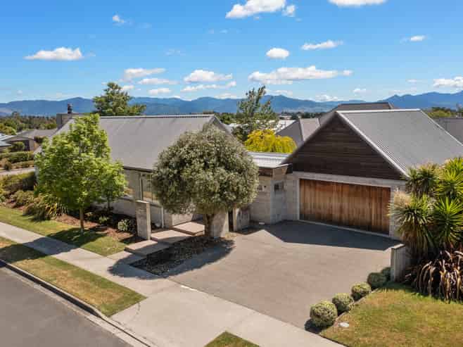 23 Forest Park Drive, Witherlea