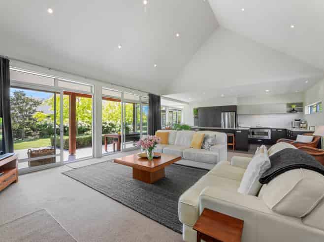 23 Forest Park Drive, Witherlea