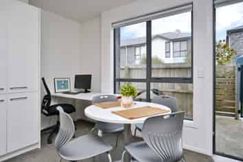 14/14 Buffon Street, Waltham