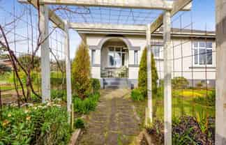 56 Waihi Road, Hawera