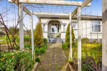 56 Waihi Road, Hawera