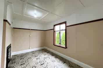 56 Waihi Road, Hawera