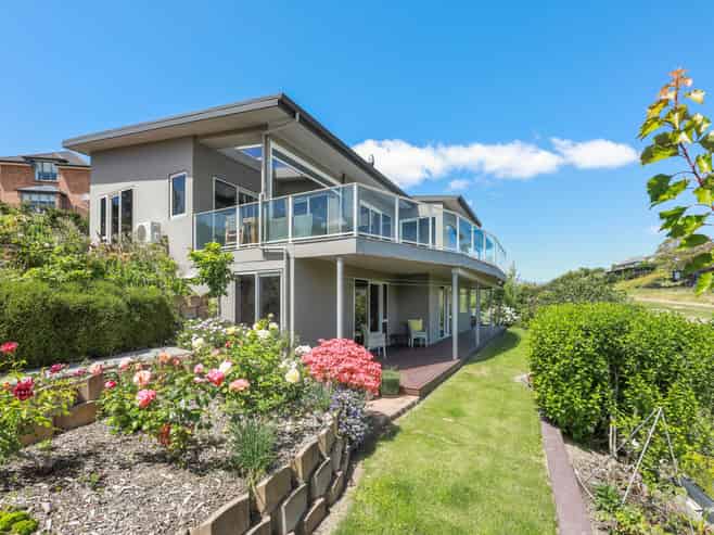 26 Pine Hill Rise, Fairhall