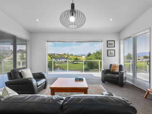 26 Pine Hill Rise, Fairhall