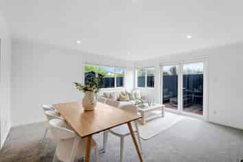 19 Tabart Street, Woolston