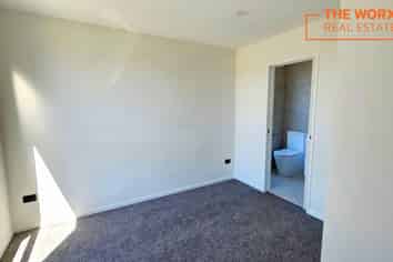 1,2, 4/2 Edgar Pearce Place, Howick