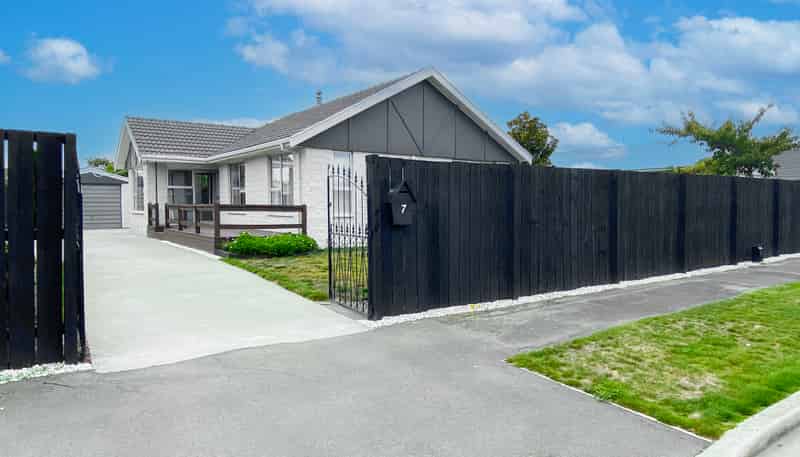 7 Inverell Place, North New Brighton