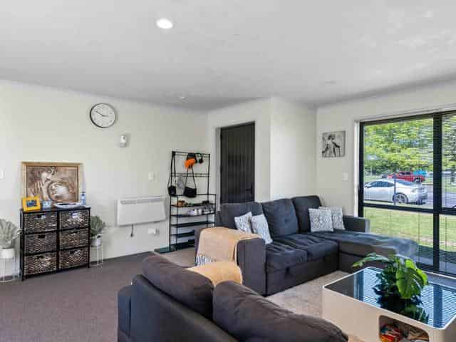 203 Weymouth Road, Manurewa