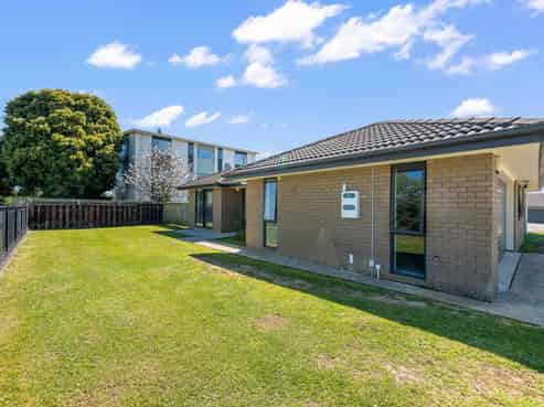 203 Weymouth Road, Manurewa