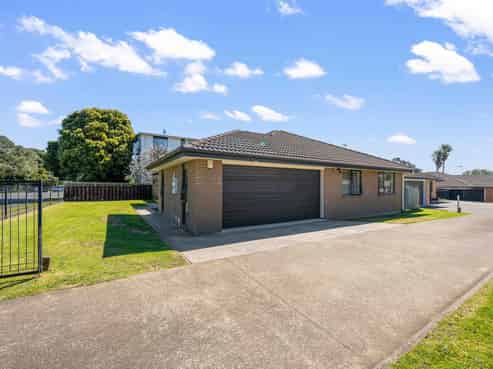 203 Weymouth Road, Manurewa