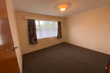 12b Kowhai Street, Hamilton Lake