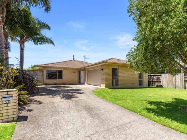 39 Arabian Drive, Papamoa Beach
