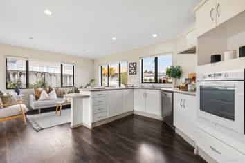 3b Picasso Drive, West Harbour