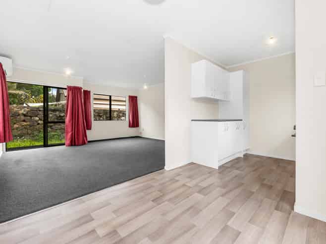 1A Miller Road, Mangere Bridge