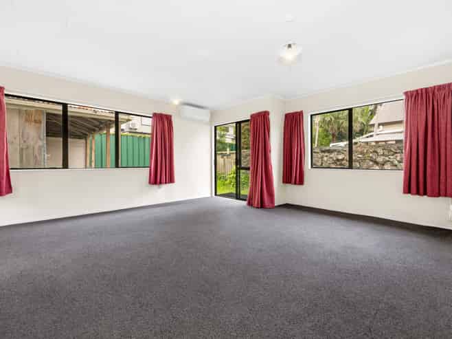 1A Miller Road, Mangere Bridge