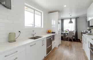 7 Liverpool Crescent, Tamatea