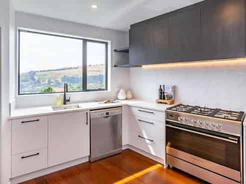 10 Millhill Lane, Huntsbury