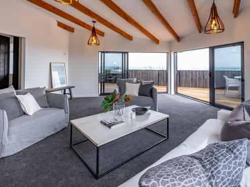 10 Millhill Lane, Huntsbury