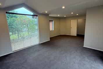 3 Jan Higgins Place, Golflands