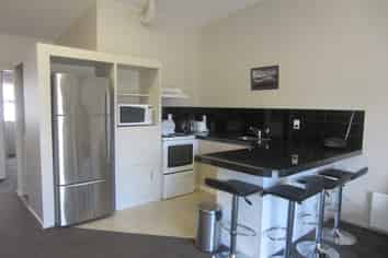 2/2 Northpoint Street, Plimmerton