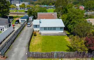 1 & 2/25 Marion Street, Silverstream