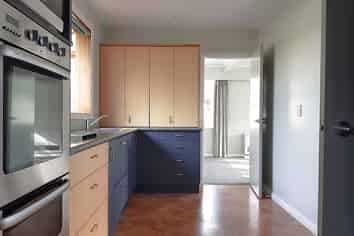 98 Melbourne Road, Island Bay