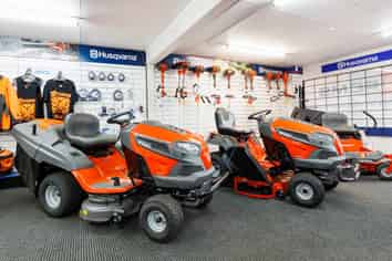Feilding Chainsaw & Mower Services, Must Sell!
